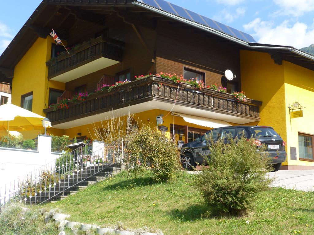 Guesthouse Mountain View Großkirchheim Dış mekan fotoğraf